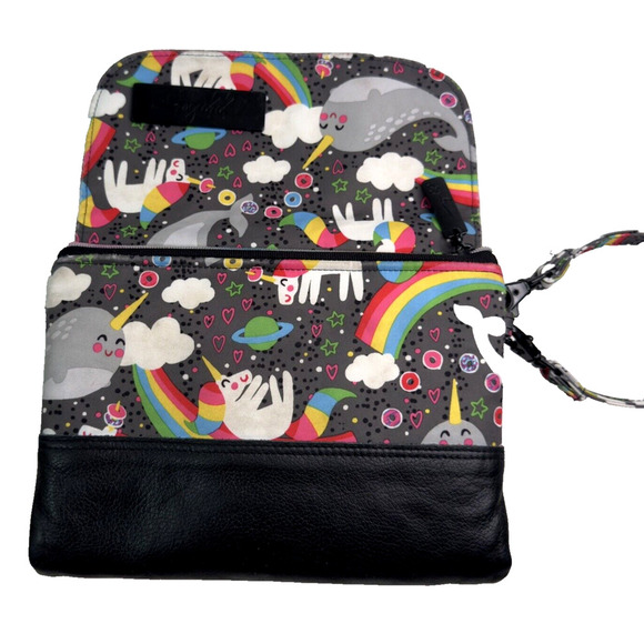 JuJuBe x Happi Hippo Custom Clutch Organizer Wristlet Wallet Unicorns Rainbows - Picture 2 of 11